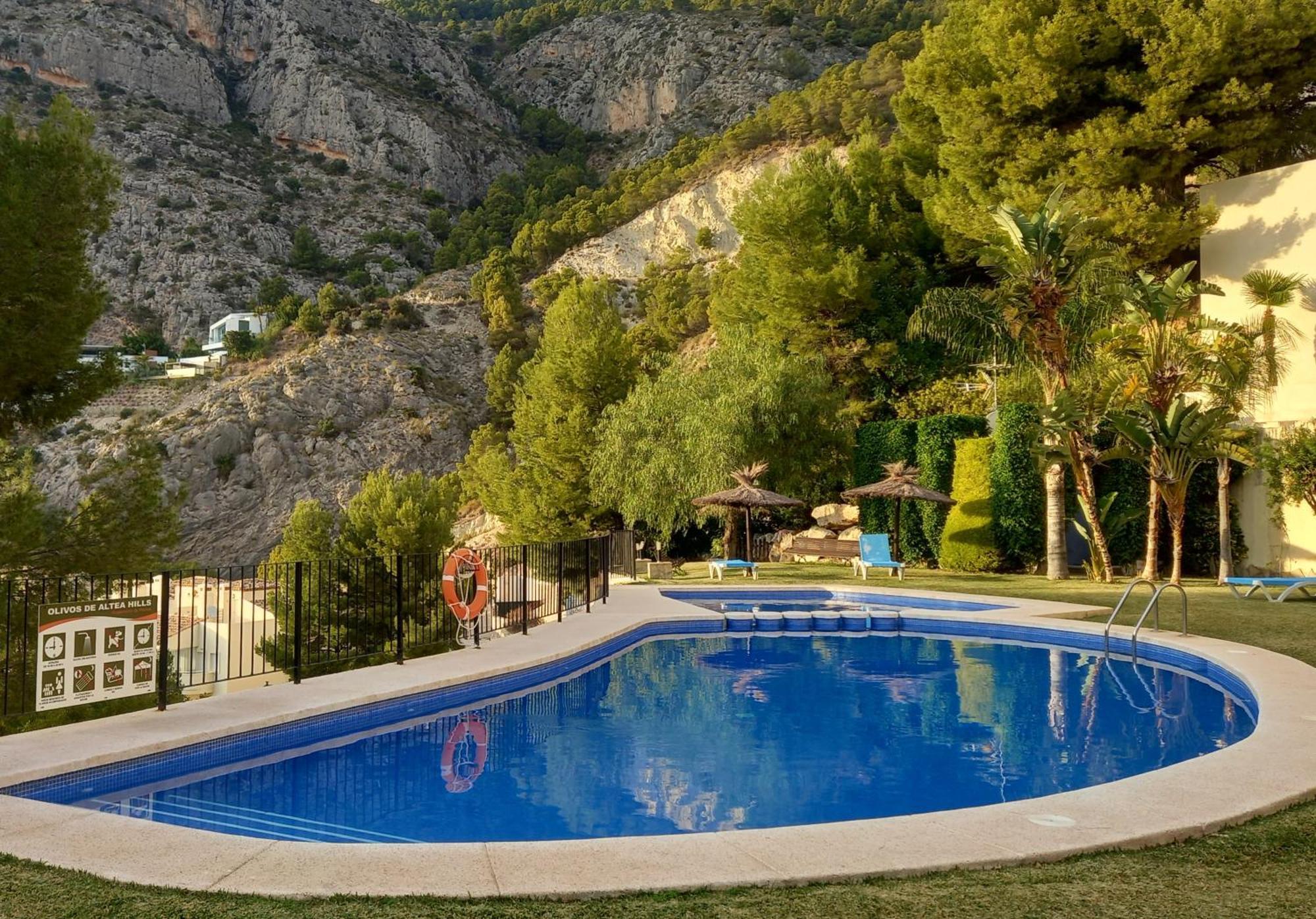 Olivos Holiday Home Altea Eksteriør billede
